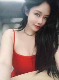 栖霞丰满美女