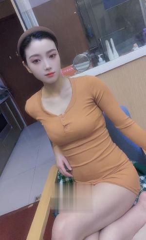 姑苏制服诱惑风骚女