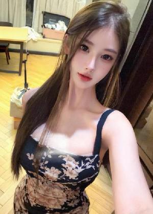 高颜值大长腿性感小嘴唇