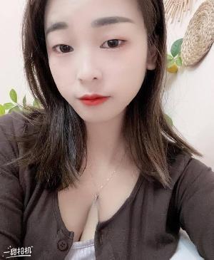 热情温柔的兼职小姐姐