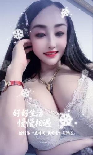 巨乳凤楼