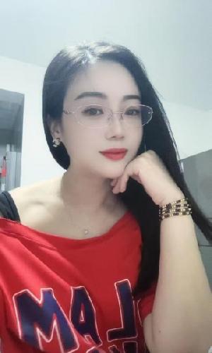 瑶海双飞表姐妹
