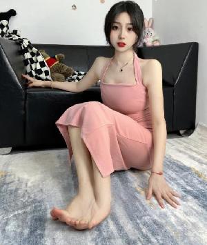 新人小白，皮肤白嫩 个子高
