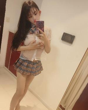 米娅小姐姐