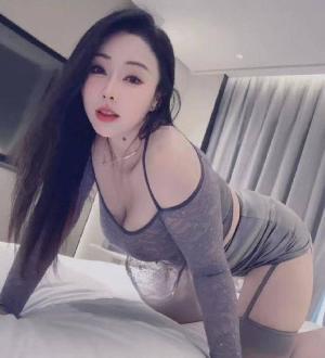 宝安巨乳性感尤物