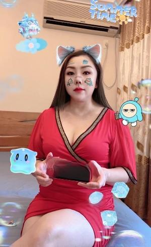 体验丰满型少妇
