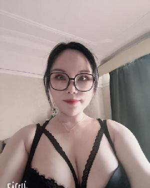 杨浦大奶茜茜