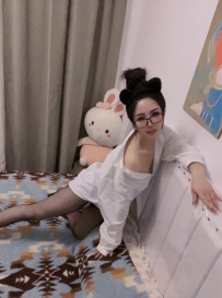 多多老师刚下海