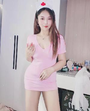 护士装少妇