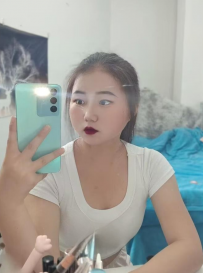验证有点肉的小妹妹