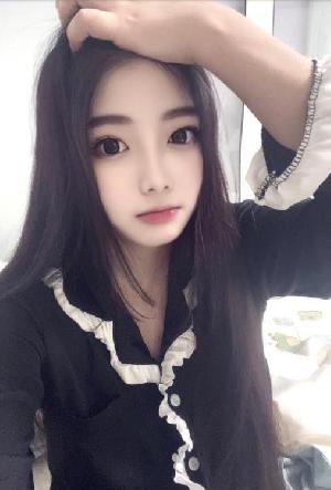 甜美系美女