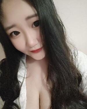 龙华巨乳小倩