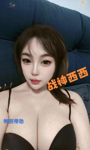 镜戏爆乳紧B战神西西