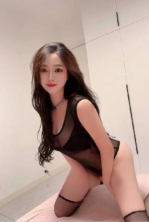 武侯丰满温柔性感妩媚女神