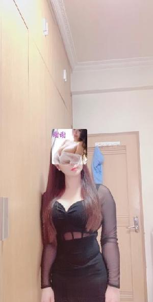 唐小姐大奶洗面奶