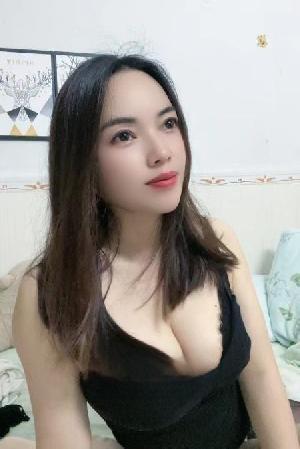 性感水多大胸御姐