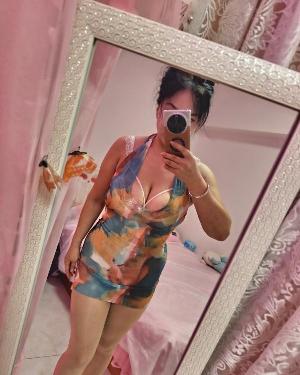 丰乳肥臀水娃榨汁姬