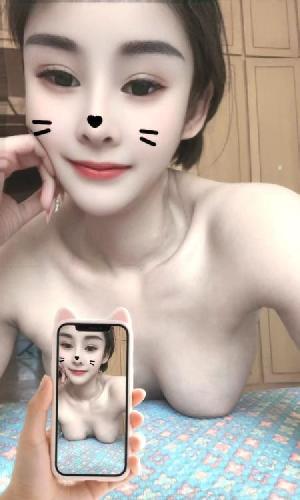 泡泡骚女还可以