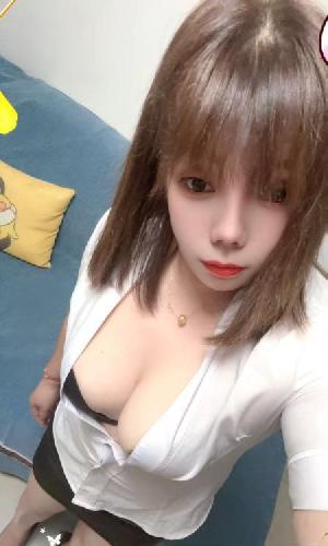 肥臀的姐姐