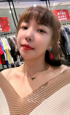 后入销魂的悦悦