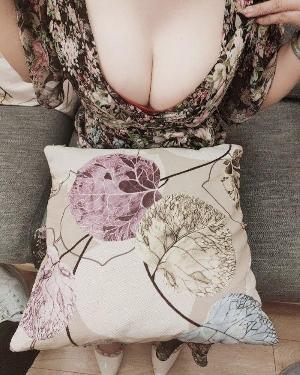 大兴区白嫩大波熟妇