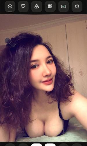 新疆妹儿加依娜