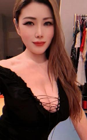 光谷御姐红唇