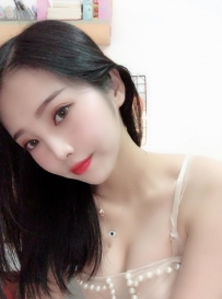 岳麓区白虎比小美女