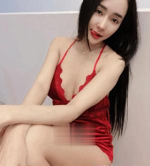 城关性感丰满佳丽