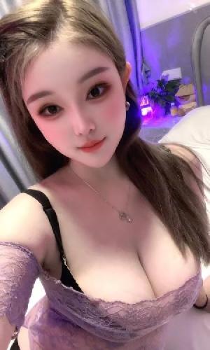 官渡风骚大奶果果