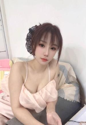 大连貌美性感小玲