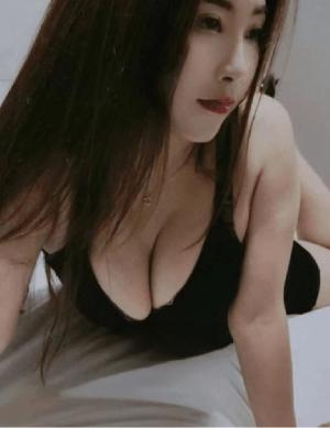 丰乳小姐姐