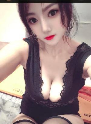 风骚少妇君君