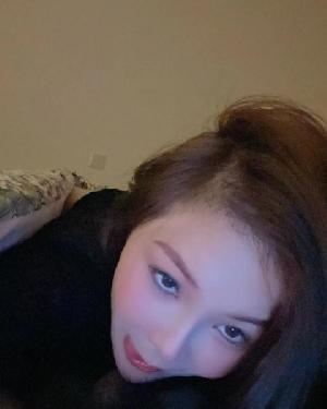 迈皋桥大胸小姐姐