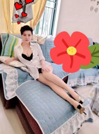 短发女人性感御姐
