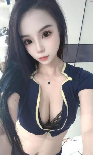 双飞苗条姐妹花