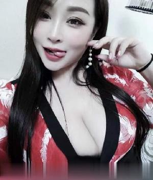 成熟气质美女