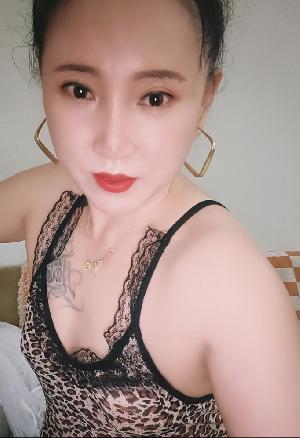 滨江居家熟女