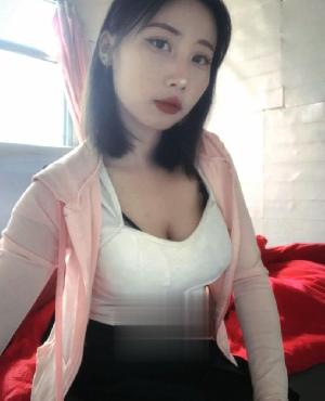性感清纯妹妹