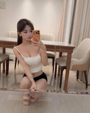 龙华极品高颜值嫩妹