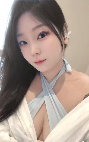 大胸微胖骚货