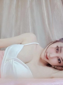瑜伽大奶骚教练