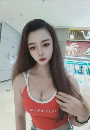 梅花园菲菲