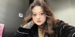 馒头户型小姐姐