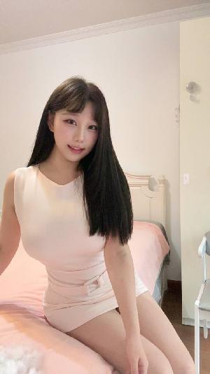 西安市兼职逼紧三点粉嫩小妹妹