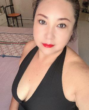 铁西兴华公园附近熟女