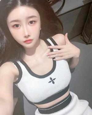 服务配合女友感小雪