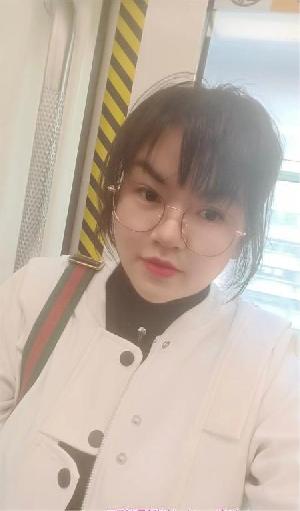 【深圳】龙华性感奶头猪猪