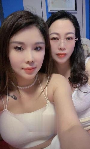 风骚母女双飞