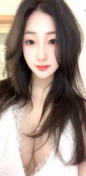 大奶温柔妹